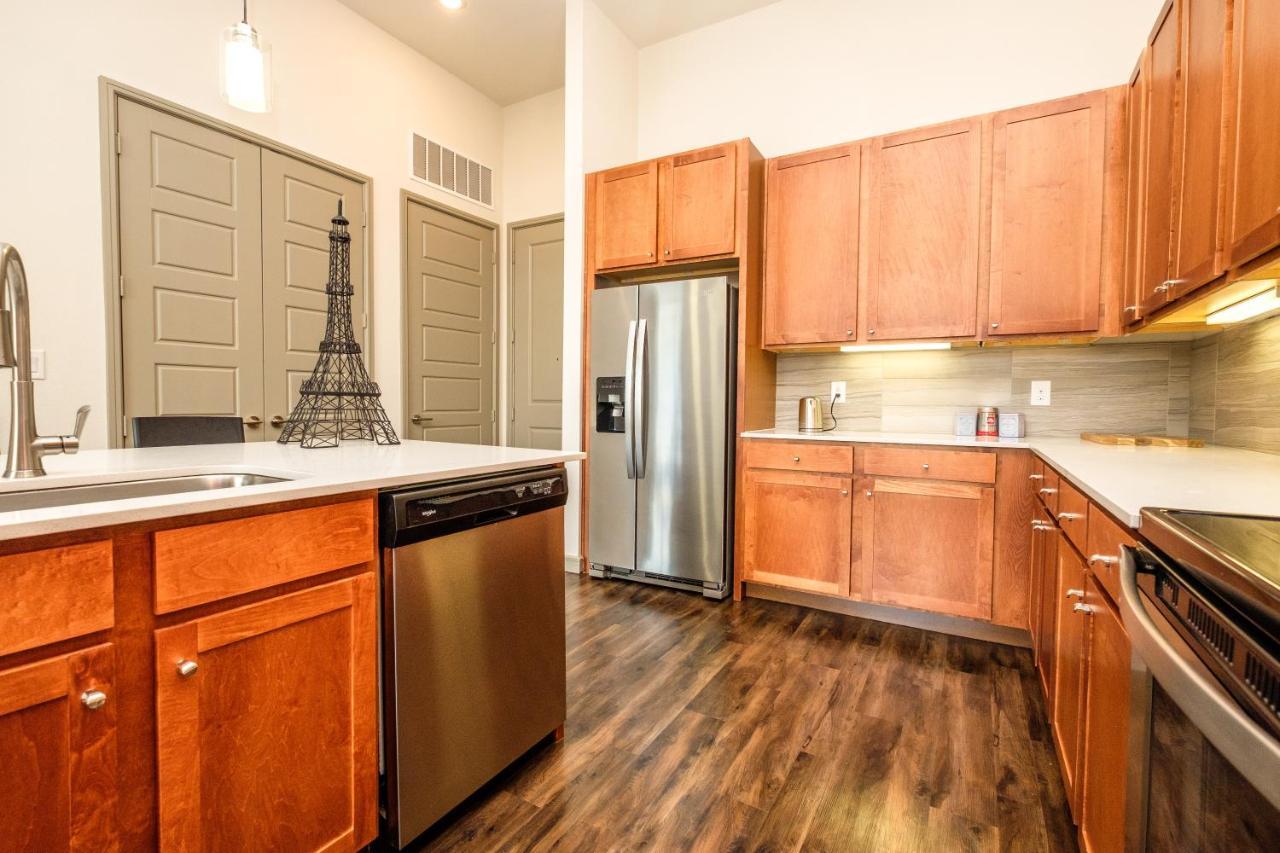Renu At Downtown Houston Apartment Екстериор снимка